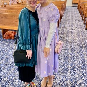 Lavender Daisy Puff-Sleeve Midi Dress with Gathered Waist